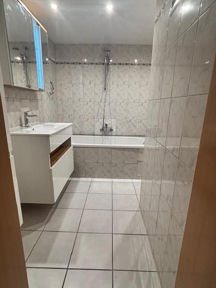 3 ZKB mit EBK – Bild 9