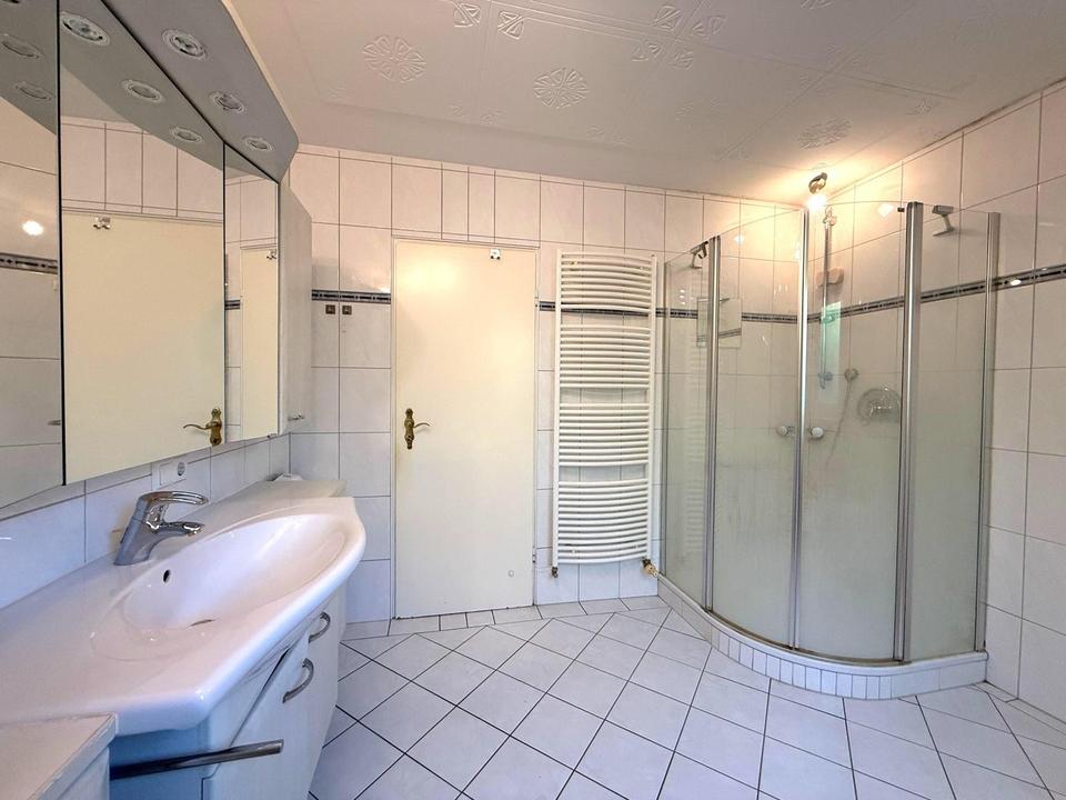 Großzügiges Wohnen in ruhiger Lage – Haus mit Garten in Lahr – Bild 9