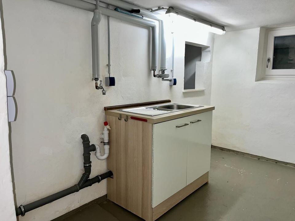 Kernsaniertes Wohlfühlhaus mit herrlichem Garten in Bestlage – Bild 21