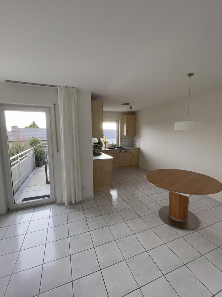 Moderne und helle 3-Zimmer Wohnung mit großzügigem Balkon! – Bild 9