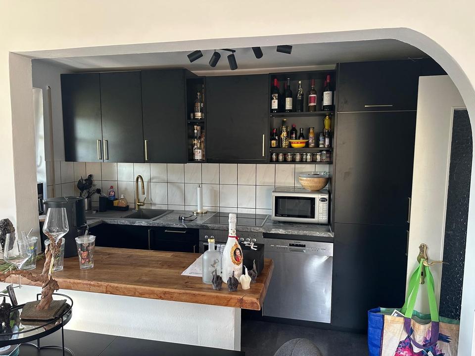 Provisionsfreie Vollmöblierte Maisonette Wohnung + 2 Stellplätze – Bild 12