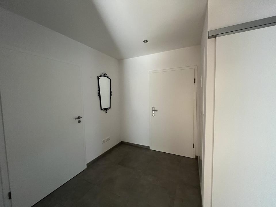 Traumhafte 2-Zimmer Wohnung barrierefrei mit Einbauküche und 2 Balkonen – Bild 9