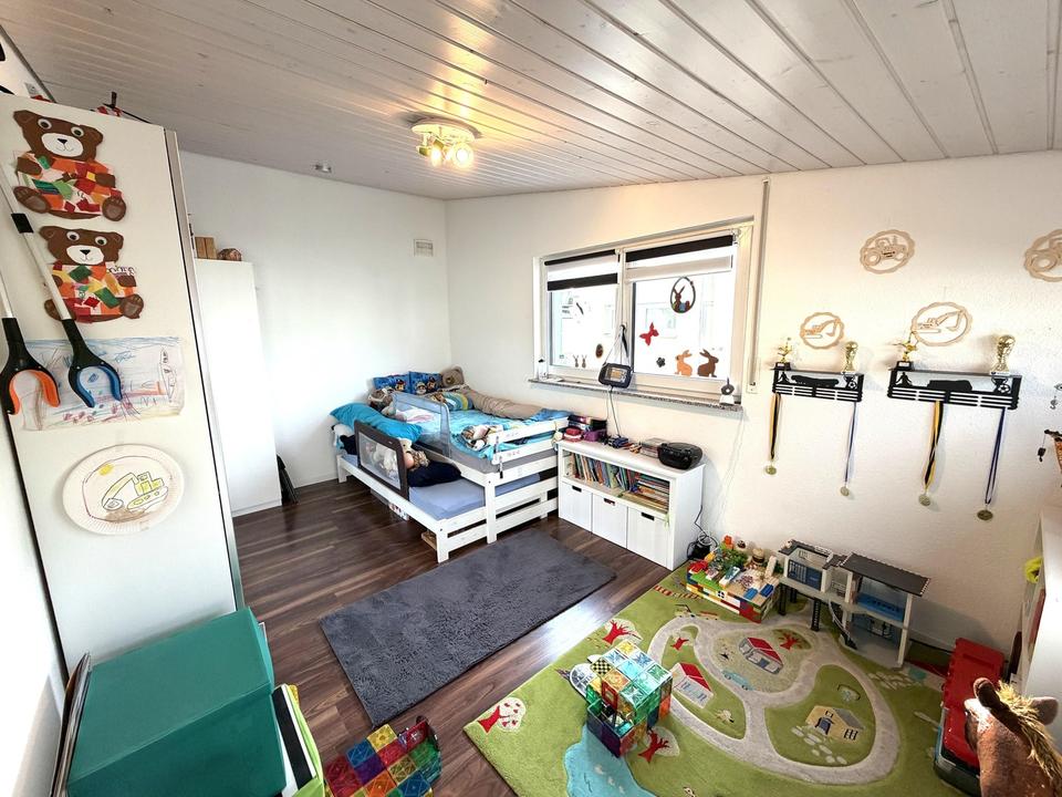 Moderne DHH mit Pergola, Garage & PV | 6 Zimmer | 148 m² | KfW-55 Standard – Bild 14