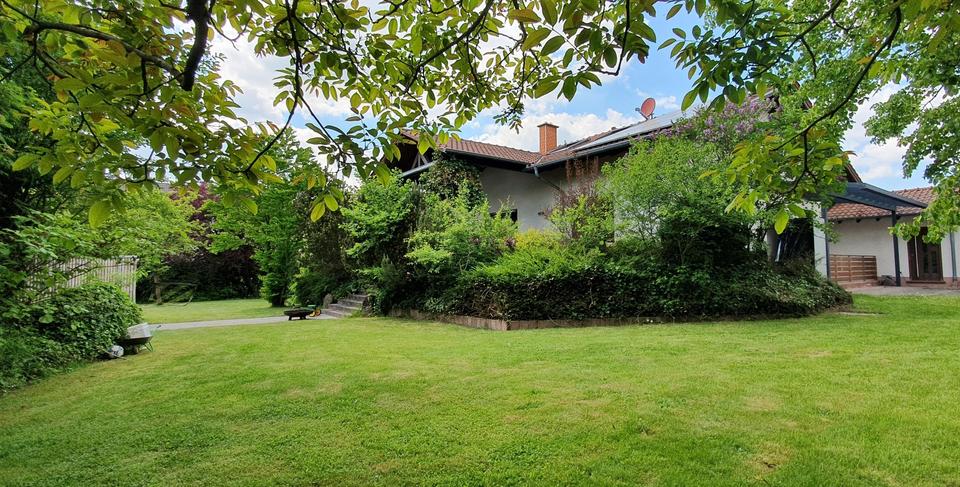 Traumhaus im Grünen - Ihr neues Zuhause voller Flair, inclusive Einbauküche und PV-Anlage – Bild 2