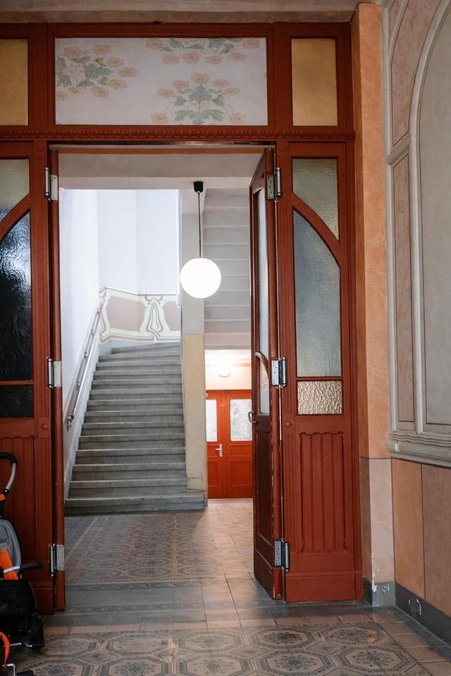 Helle 4-Raumwohnung in imposanter Gründerzeitvilla – Bild 2