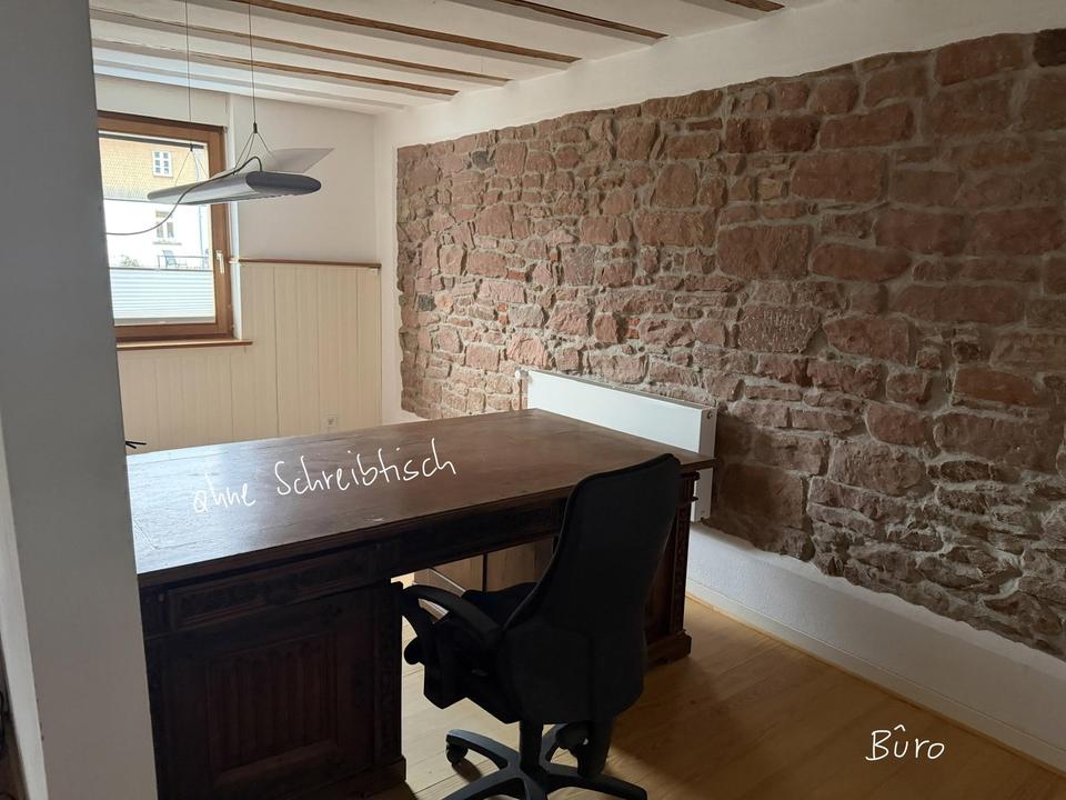 Haus mit zwei Wohneinheiten und einem separaten großen Garten – Bild 13