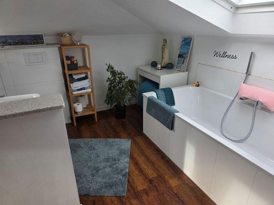 4 Zimmerwohnung mit ausgebautem Dachgeschoss incl. Garage in 4-Parteienhaus in Bonn-Lengsdorf – Bild 13