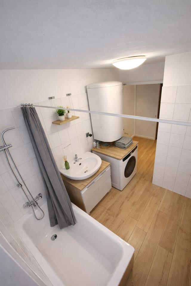 Alpenblick 2 Zimmer 3 Min zum Bahnhof renoviert – Bild 5