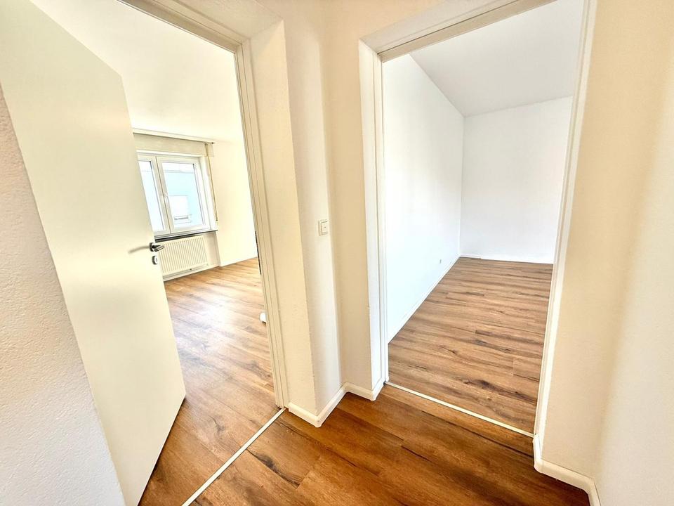 Erstbezug nach Sanierung: 3-Zi.-Wohnung mit Balkon 5 min. vom Bf Rheinfelden – Bild 2
