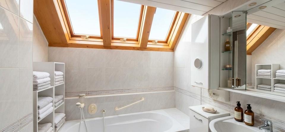 Helle 4 Zimmer Maisonette-Wohnung mit Garten und unverbaubarem Panoramablick! – Bild 3