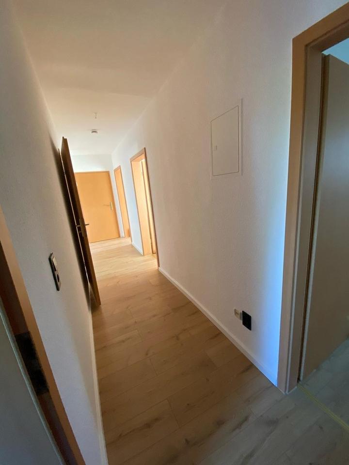 Renovierte Dachgeschosswohnung in ruhiger Lage – Bild 17