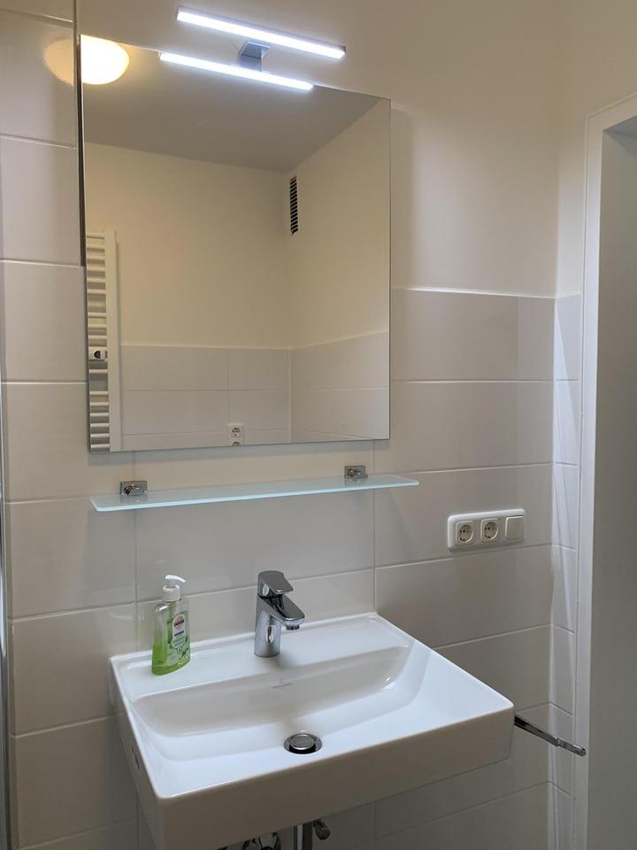 Helle 2 Zimmerwohnung mit Balkon in Pasing Obermenzing – Bild 5