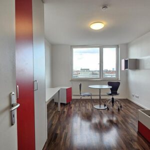 Kleines Apartment in Arbeiterwohnheim