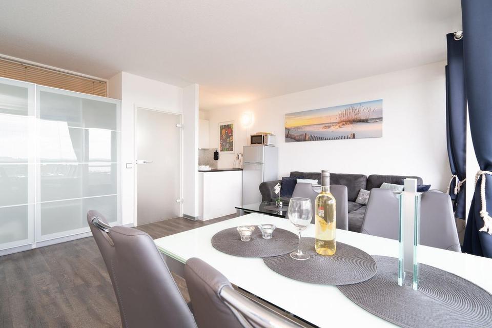 Meerblick – 11. Etage, Top-Lage direkt am Strand – Bild 2