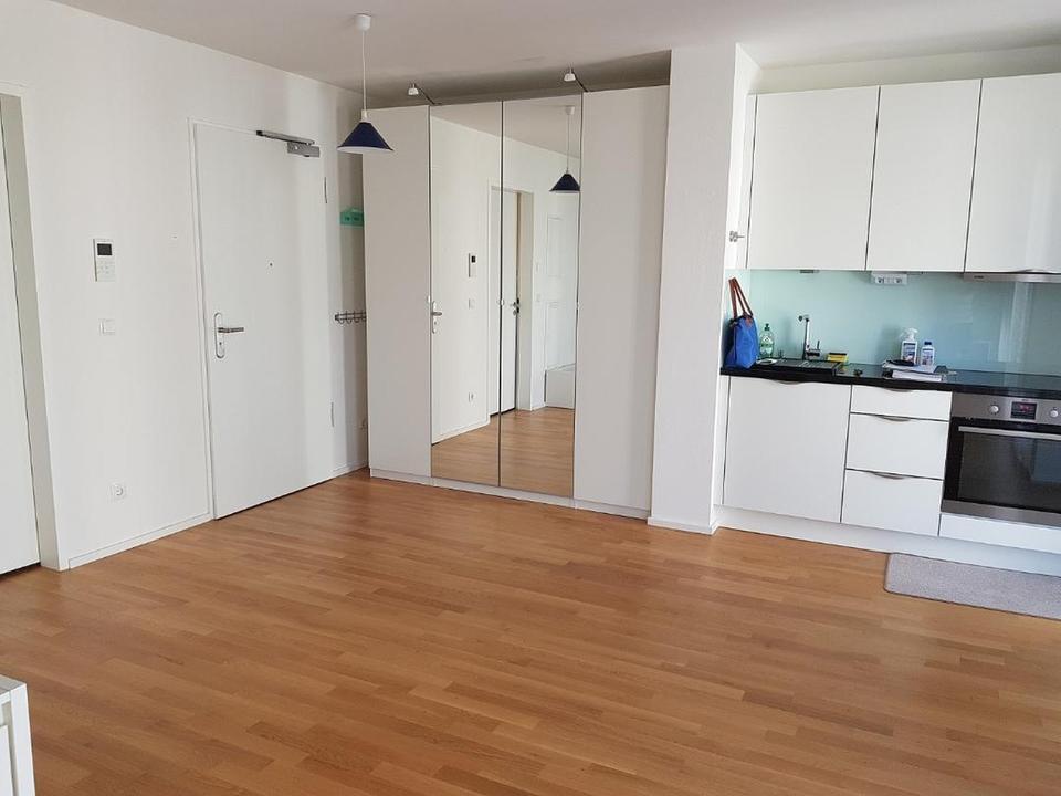 Modernes 1-Zimmer-Apartment mit Balkon München Obersendling
