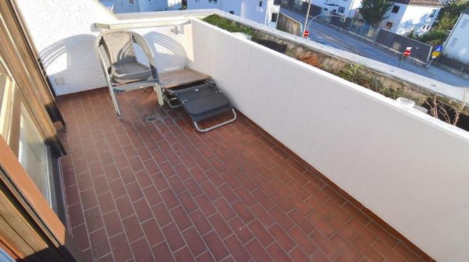 Attraktive 1-Zimmer-Eigentumswohnung 48 m² mit Südbalkon & EBK – Regensburg Westenviertel – Bild 3