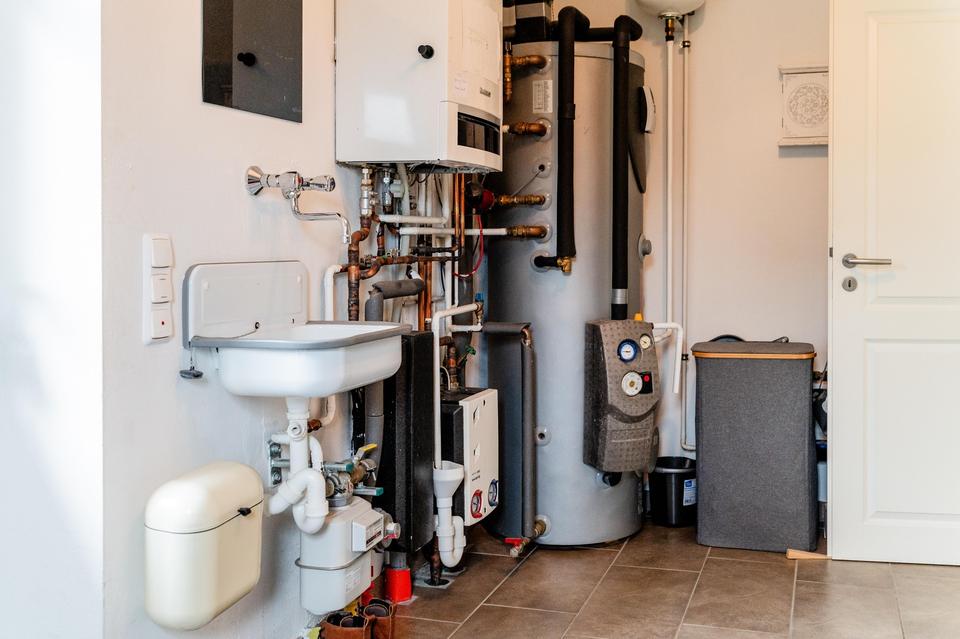 Gepflegtes Einfamilienhaus (Walmdachbungalow) ohne Makler – Bild 20