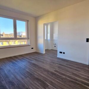 Kernsanierte 2 Zimmer Wohnung zu vermieten