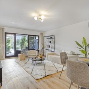 Provisionsfrei & Erstbezug nach Sanierung! Modern, hell & hochwertig – 3 Zimmer mit Garten