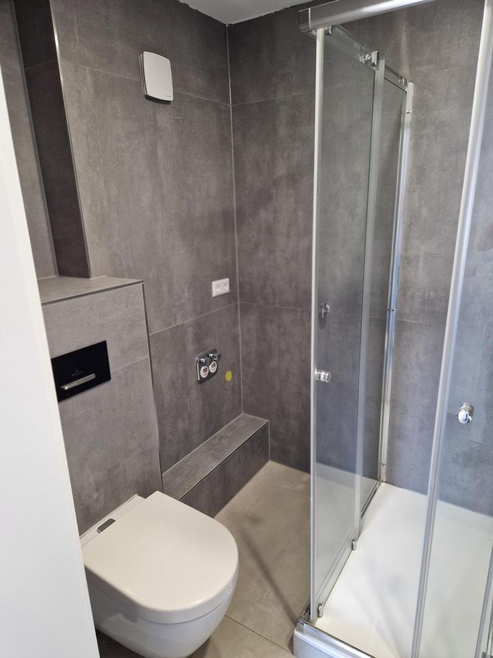 Gemütliche 3-Zimmer-Wohnung mit Balkon, Schwimmbecken und traumhafter Schwarzwald-Lage! – Bild 4