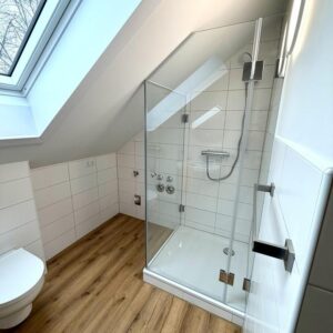 Sonnige 2-Zimmer-Dachgeschosswohnung - 93059 Regensburg – Innstraße