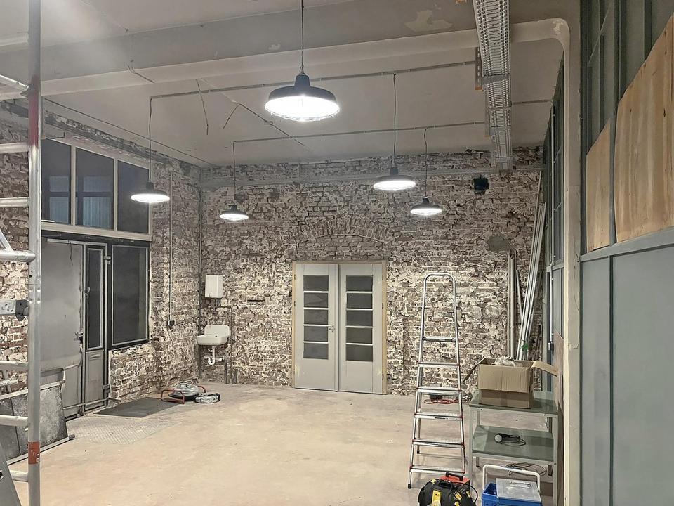 Werkstatt / Atelier / Studio im ruhigen Hinterhof – 131 m² zentral gelegen – Bild 11