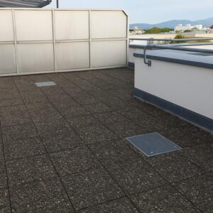Exklusive 3-Zimmer-Penthousewohnung mit 36 m² Dachterrasse und zwei Stellplätzen