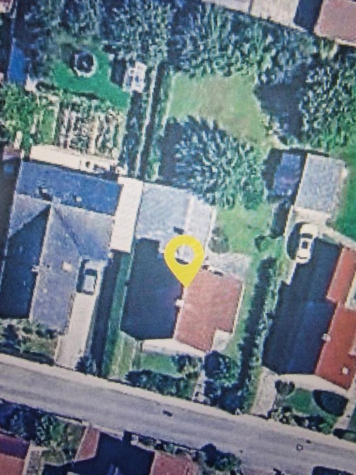 Grundstück mit renovierungsbedürftigen Altbestand – Bild 8