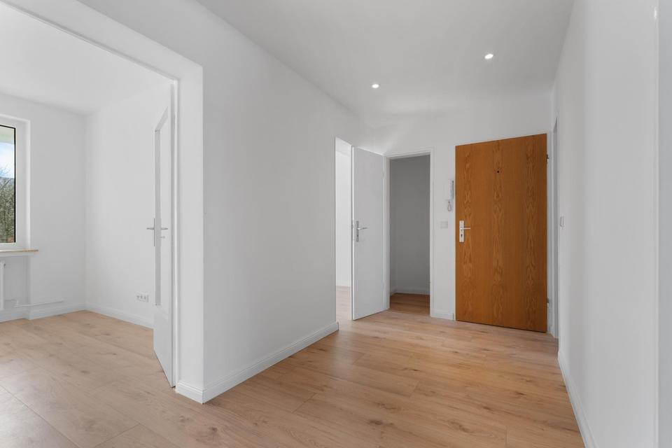 Bremen-Osterholz: Sanierte 3-Zimmer Wohnung mit Fernwärme und Südbalkon – Bild 5