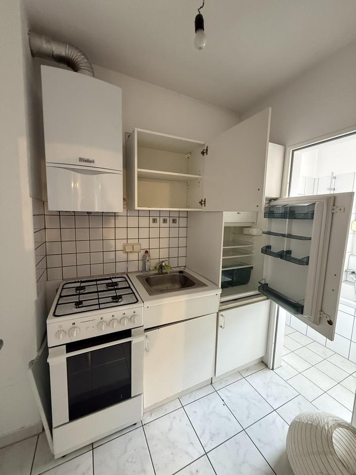 *** Wunderschöne 2-Zimmer-Wohnung mit Einbauküche in Top-Lage Nürnberg Thon! *** – Bild 6