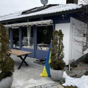 PROVISIONSFREI: Gepflegter Bungalow mit Einliegerwohnung & Wellness in Heroldsberg