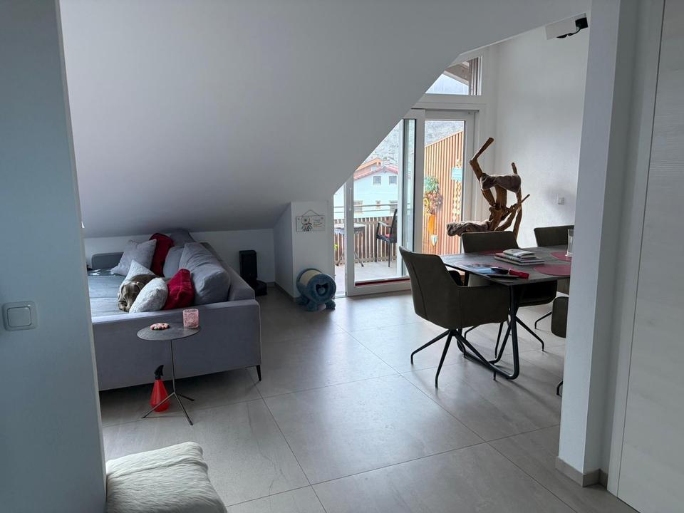 Dachgeschosswohnung in Premiumlage mit Panoramablick – Bild 22