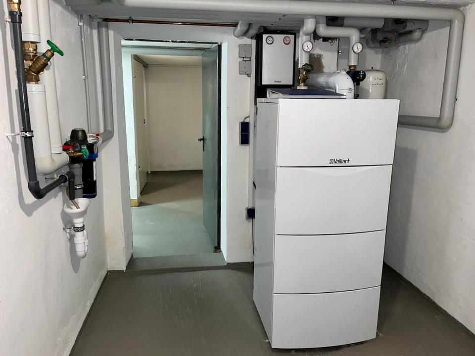 Kernsaniertes Wohlfühlhaus mit herrlichem Garten in Bestlage – Bild 20