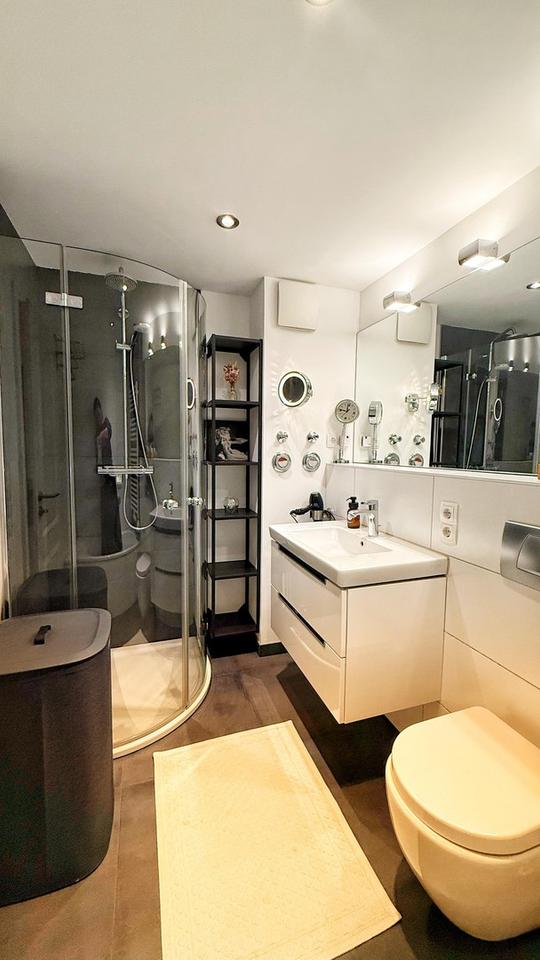 Zwischenmiete: Reihenhaus - Flair mit Garten, Office & Smarthome, all inclusive in Hamburg Nord – Bild 8