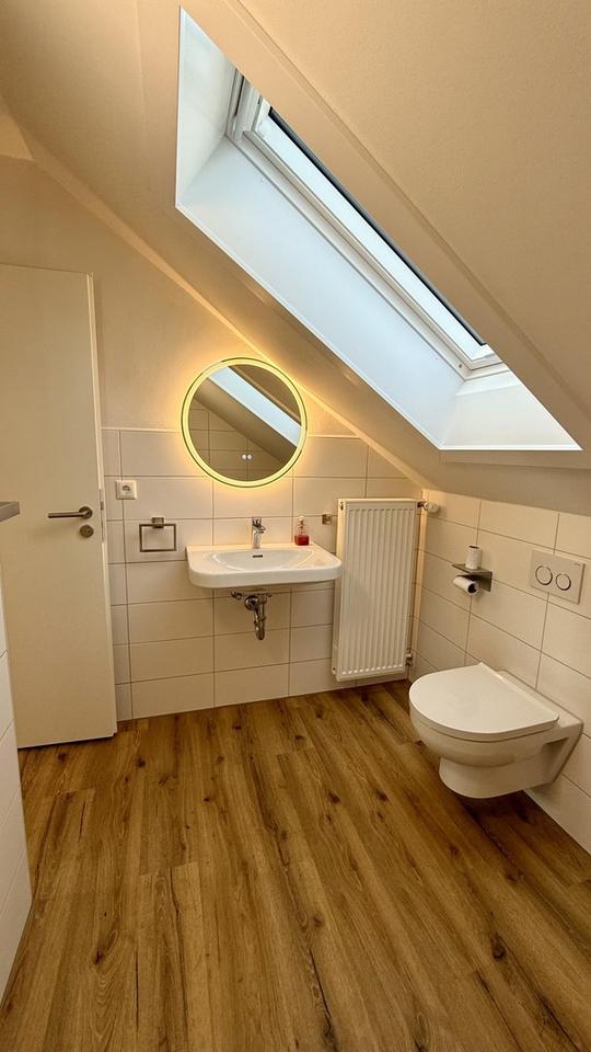 Sonnige 2-Zimmer-Dachgeschosswohnung - 93059 Regensburg – Innstraße – Bild 2