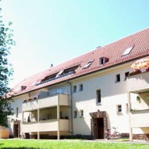 Schöne 2 Raum Wohnung mit Balkon