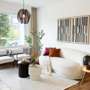 *NEU & PROVISIONSFREI* Top sanierte 4 Zimmer mit Garage und Stellplatz