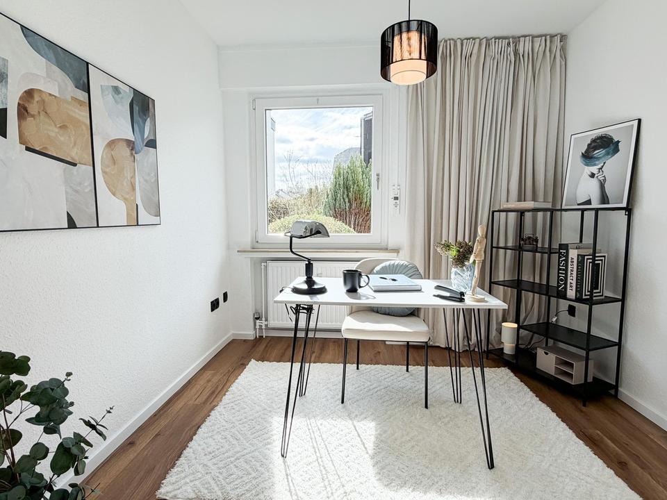 *NEU & PROVISIONSFREI* Top sanierte 4 Zimmer mit Garage und Stellplatz – Bild 19