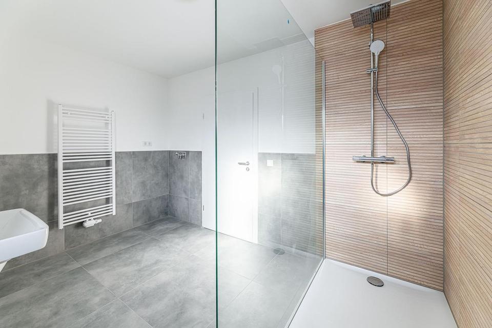 Wunderschöne neu sanierte Wohnung! – Bild 3