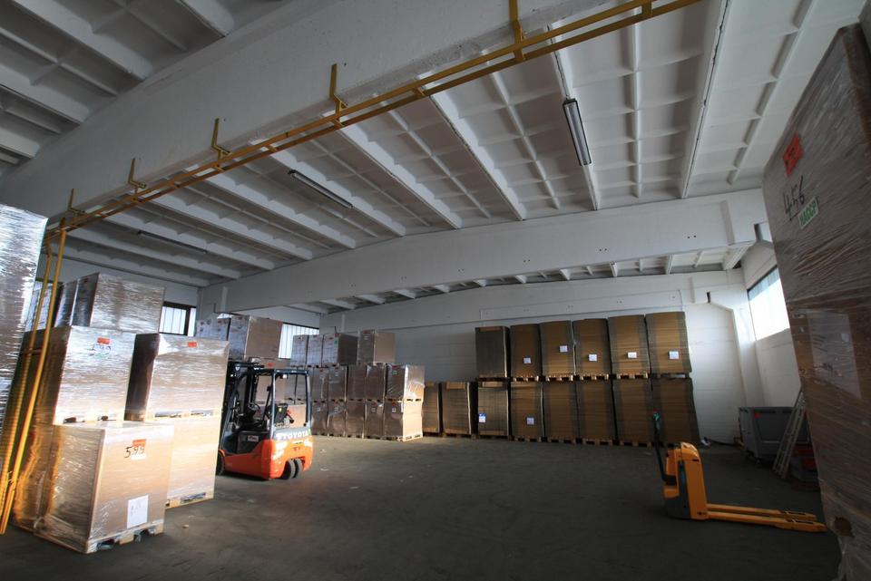 Lagerhalle mit einer Fläche bis 840m² + Büro/Wohnung möglich – Bild 3