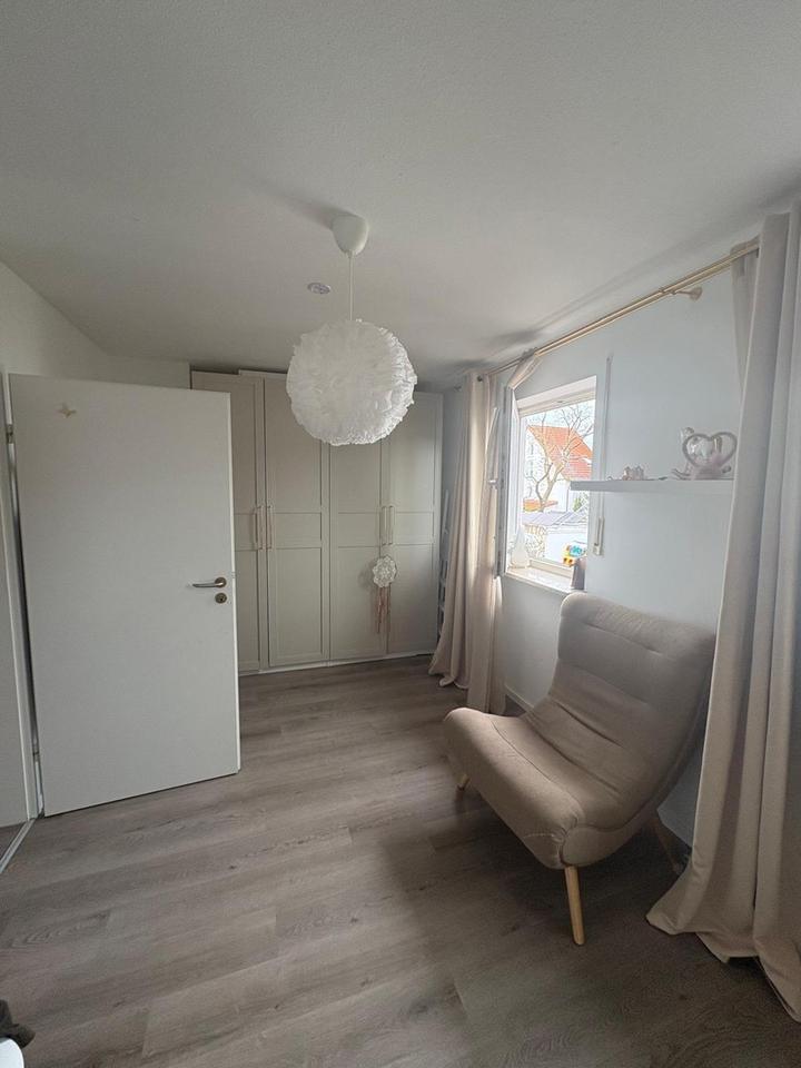 Modernes 5,5-Zi-Haus mit Hobbyraum & Garten in Lerchenau – Bild 8