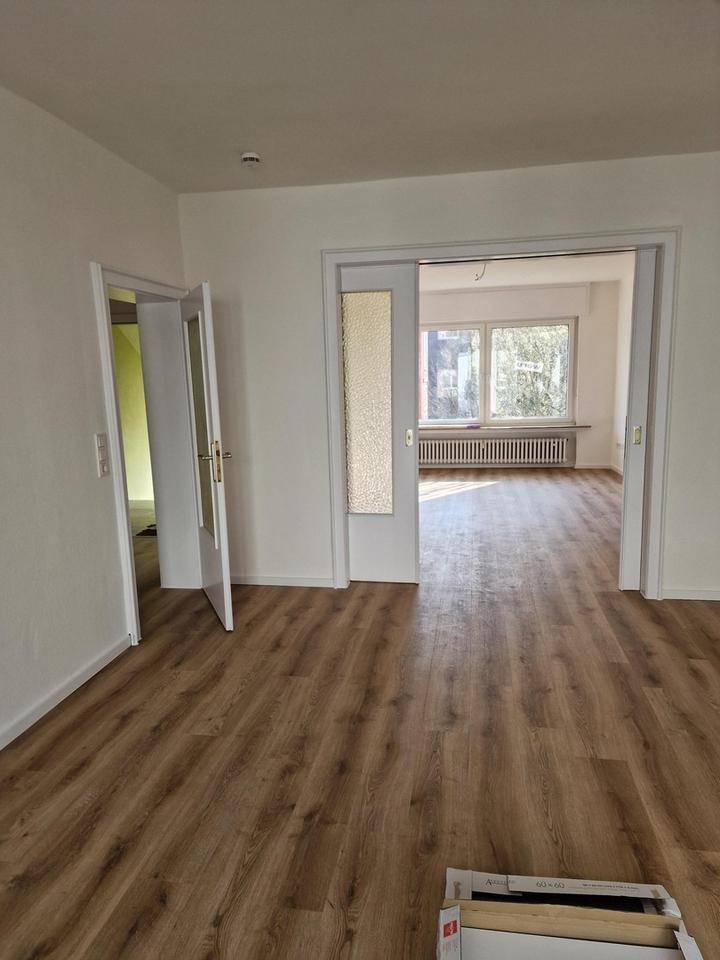 Großzügige 5-Zimmer-Wohnung in der ruhigen Arndtstraße im beliebten Kaiserstraßenviertel – Bild 7