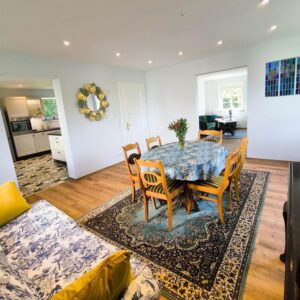 Attraktives Einfamilienhaus mit gr. Garten, provisionsfrei