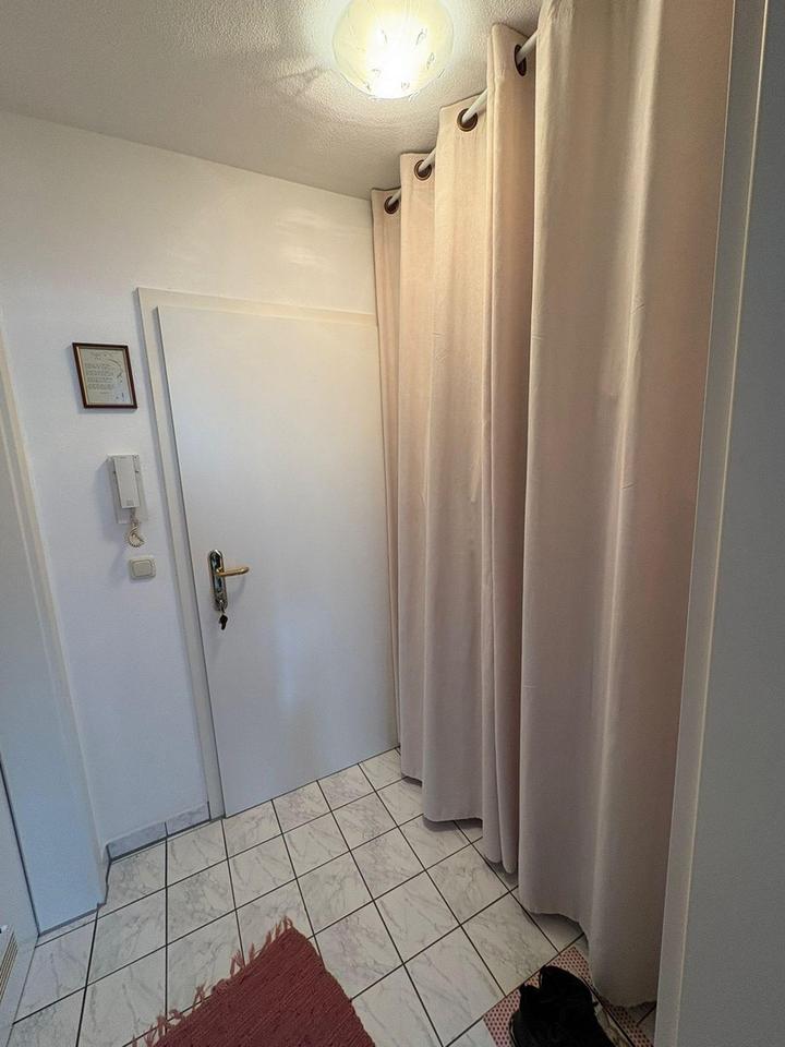 Charmante 1,5-Zimmer Wohnung mit Balkon in Poing (ideal für Kapitalanleger)) – Bild 3