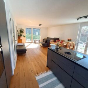 Provisionsfrei und sofort beziehbar: Neuwertige, natur- und zentrumsnahe 2-Zimmerwohnung