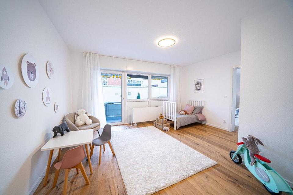 Altstadt-Süd in Köln: Frisch sanierte Wohnung im Erstbezug inklusive eigenem Stellplatz – Bild 8