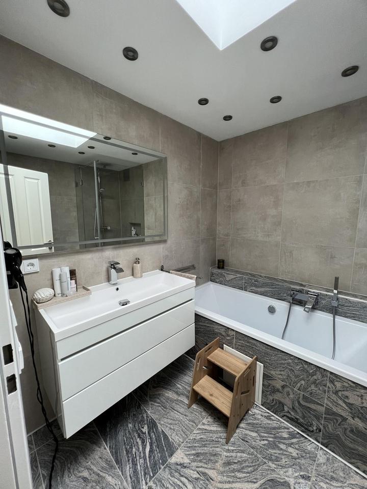 Lichtdurchfluteter Reihenbungalow mit Garten und Sauna in ruhiger Lage – Bild 15