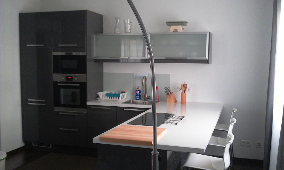 Wohnen am Lorettoviertel, Hafen und Rheinturm – Bild 4