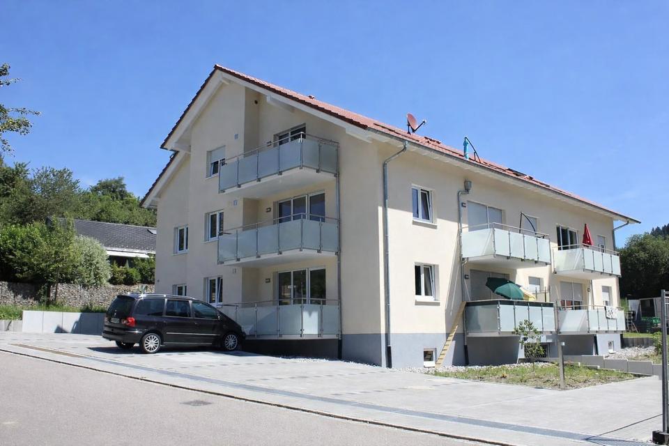 Großzügige 4-Zimmer Wohnung mit Garten und Balkon in Kandern