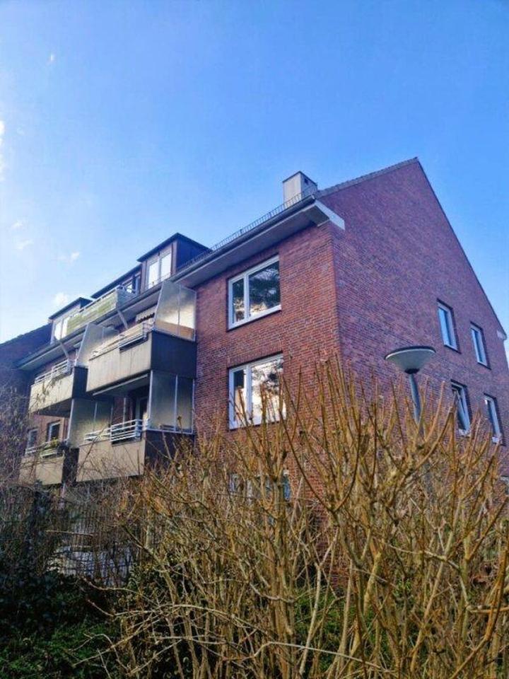 Attraktive 4 Zi.-Wohnung im schönen Rahlstedt
